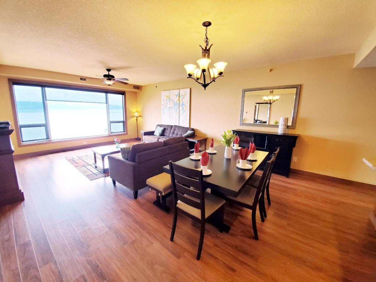 Cozystay Signature Lake Okanagan Resort Kelowna Exterior foto