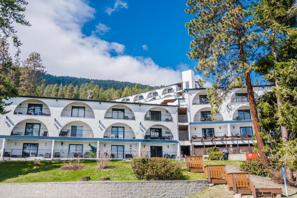 Cozystay Signature Lake Okanagan Resort Kelowna Exterior foto